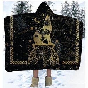 Mt.Logan Golden Wolf Hand Crafted Super Soft Sherpa Micro Fiber Hooded Blanket